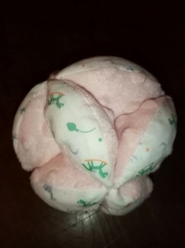 Balle-Prehension-Rose-Motif-2